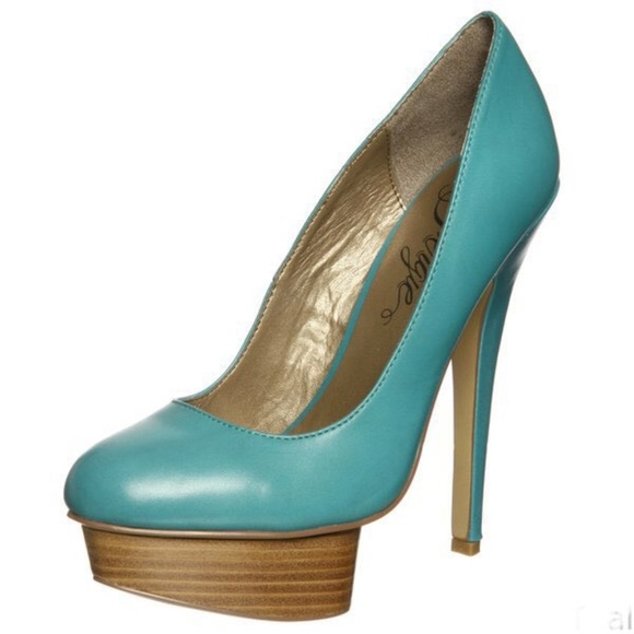 Fergie Olivia Wood Platform Heels - Picture 1 of 6